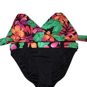 TROPICAL ESCAPE Y2K Tropical Floral Bikini Set
